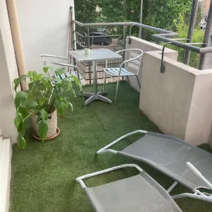 Apparement Chaleureux Avec Balcon , Marseille France